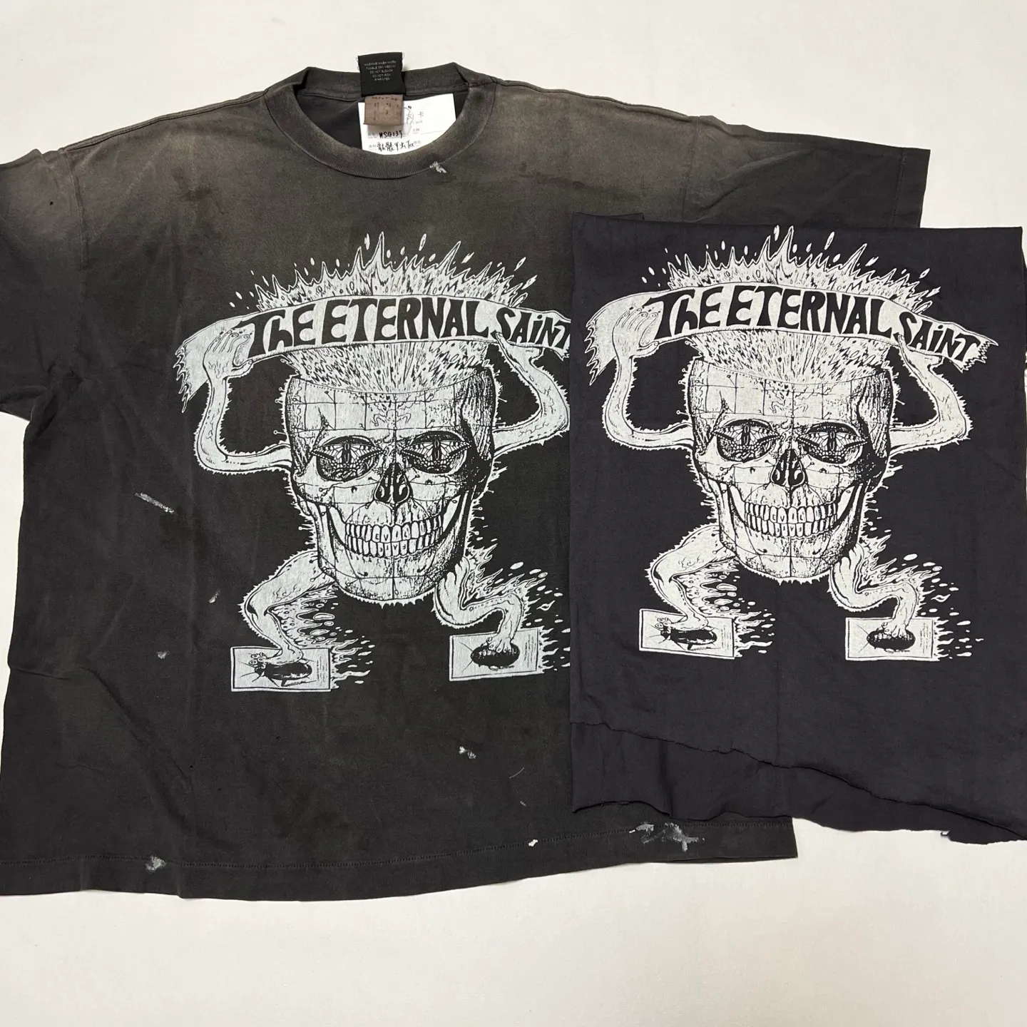 Printing proofing SAINT Mxxxxxx SS TEE/THE ETERNAL/BLK Latest model Skull beetle distressed sulfur-dyed retro short-sleeves Washed black S-XL Garment dyeing Re-washed to distress Ma Liu faded Top-notch printing process Simulated natural distressed style Genuinely correct version Original consistent main mark/washed mark/angel anti-counterfeiting mark